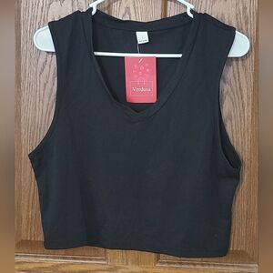 Verdusa Black Women's Sleeveless Crop Top